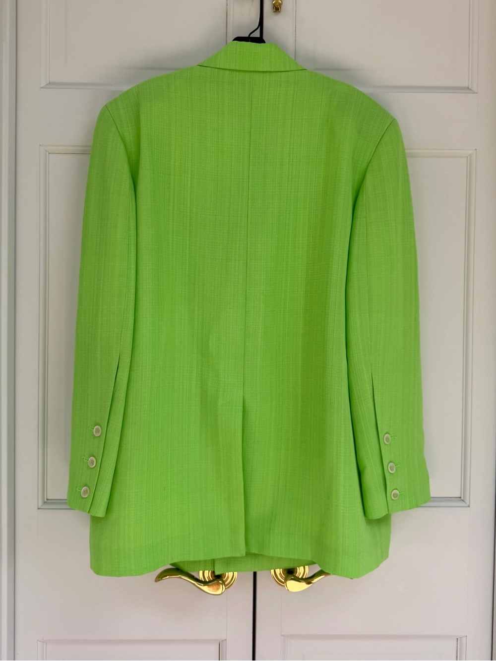 Jacquemus “Le Splash” Neon Lime Green Double-Breasted Linen Blazer - Picture 14 of 16